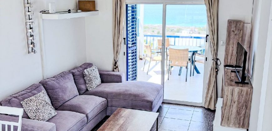 Paphos Chloraka 2 Bedroom Apartment Ground Floor For Rent XRP080