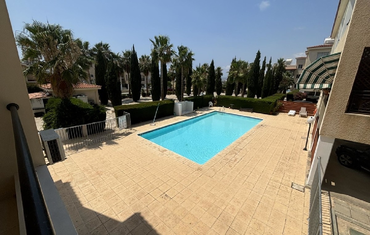 Paphos Chloraka 3 Bedroom Apartment For Sale ZTC2959