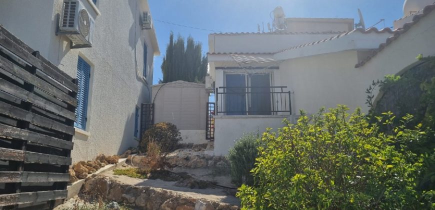 Paphos Chloraka 3 Bedroom House For Sale BC650