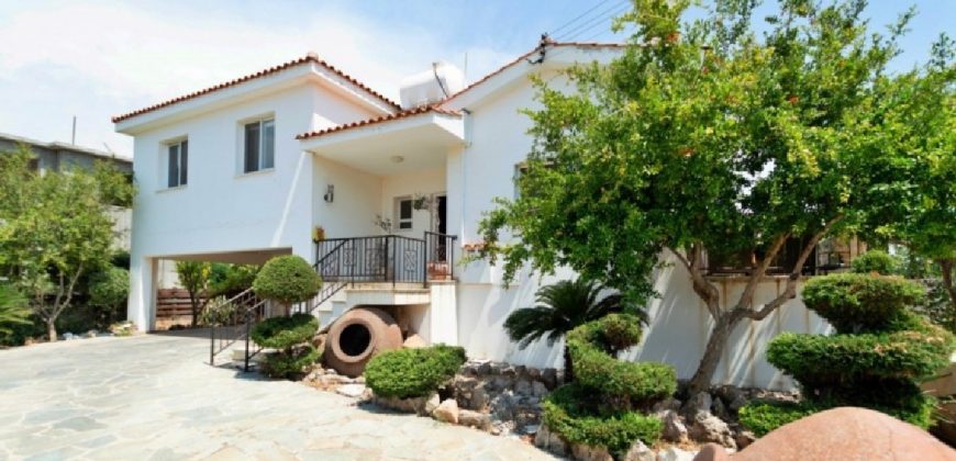 Paphos Chloraka 3 Bedroom House For Sale KTM103891