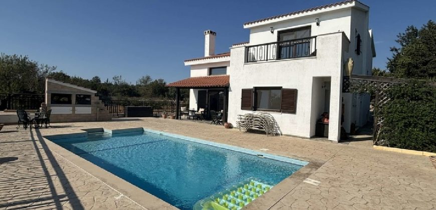 Paphos Kathikas 4 Bedroom Villa For Sale ZTC2985