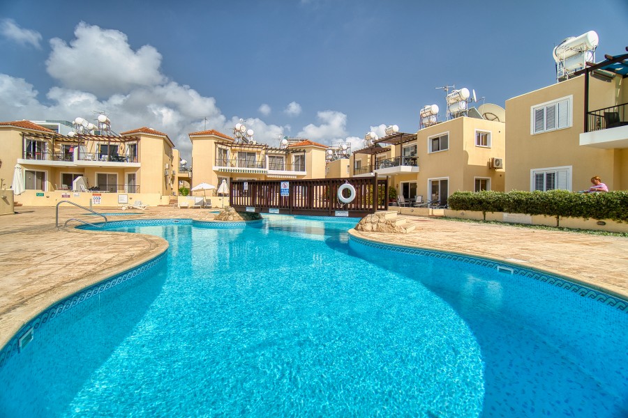 Kato Paphos Universal 2 Bedroom Apartment For Sale BSH40226