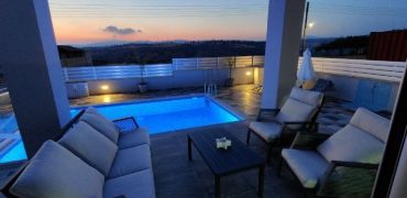 Paphos Kouklia 4 Bedroom Villa For Rent XRP075