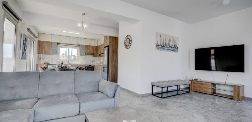 Paphos Kouklia 4 Bedroom Villa For Rent XRP075