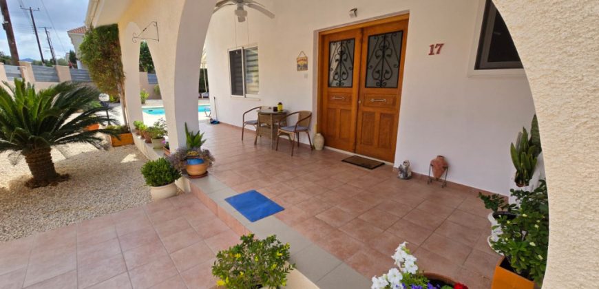 Paphos Pegeia 3 Bedroom House For Sale DLHP0582S