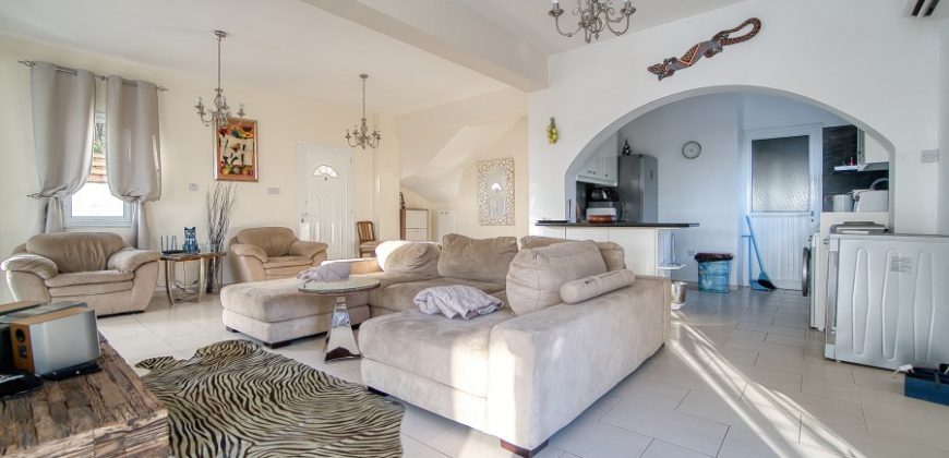 Paphos Pegia 4 Bedroom Detached Villa For Sale BSH35240