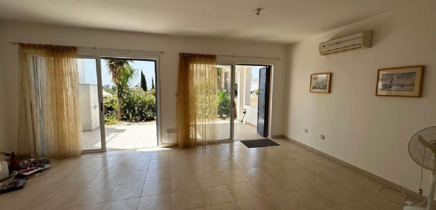 Paphos Peyia 2 Bedroom Town House For Sale MYMX001