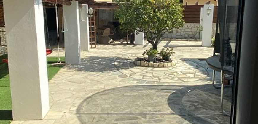 Paphos Peyia 3 Bedroom Villa For Sale MYM10258