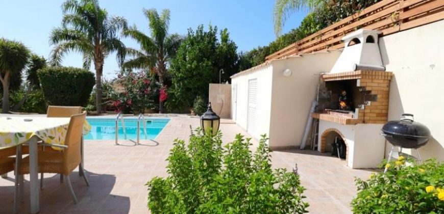 Paphos Peyia 4Bdr Villa For Sale VLSJOVIPSLV