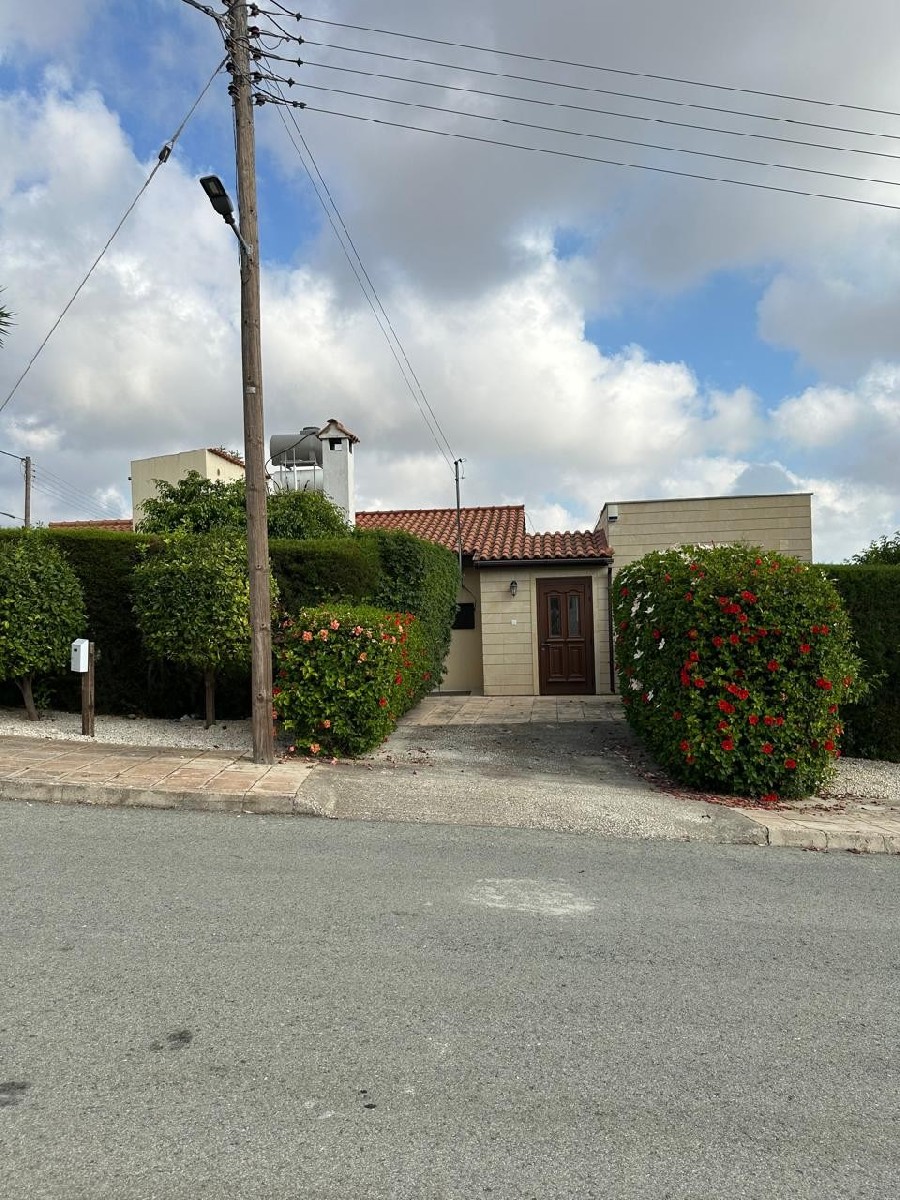 Paphos Tala 3 Bedroom Bungalow For Sale KTM104028