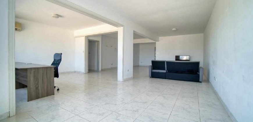 Paphos Town 3 Bedroom Apartment For Sale CSR14979