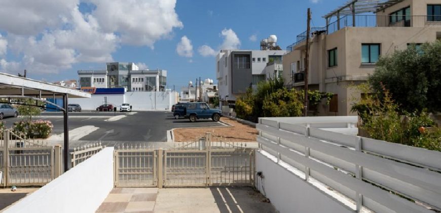 Paphos Town 3 Bedroom Maisonette For Sale AMR40868