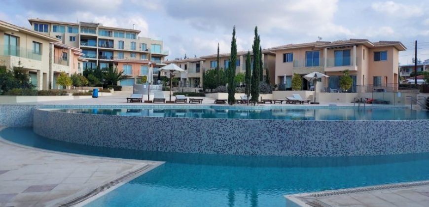 Universal Paphos 2 Bedroom  For Sale LGP0101265