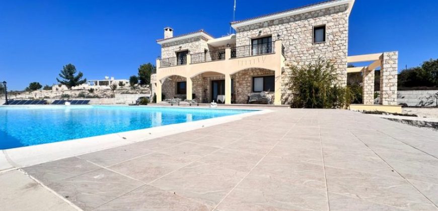 Paphos Thrinia 5 Bedroom Detached Villa For Sale LGP0101554