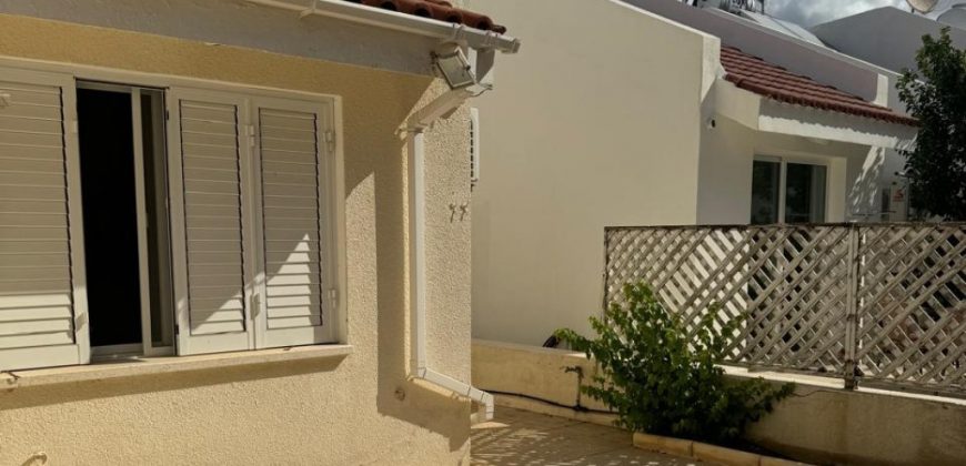 Paphos Chlorakas 2 Bedroom House For Sale DLHP0588S