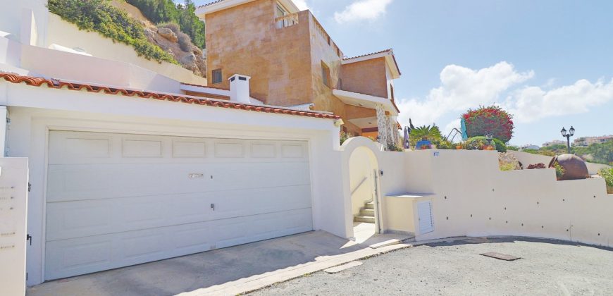 Paphos Chlorakas 4Bdr Detached Villa For Sale SKR17782