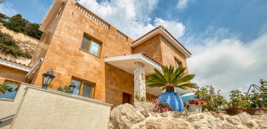 Paphos Chlorakas 4Bdr Villa Detached For Sale WWR10575