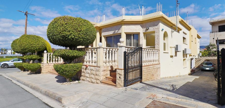 Paphos Emba 4Bdr Bungalow For Sale SKR17509