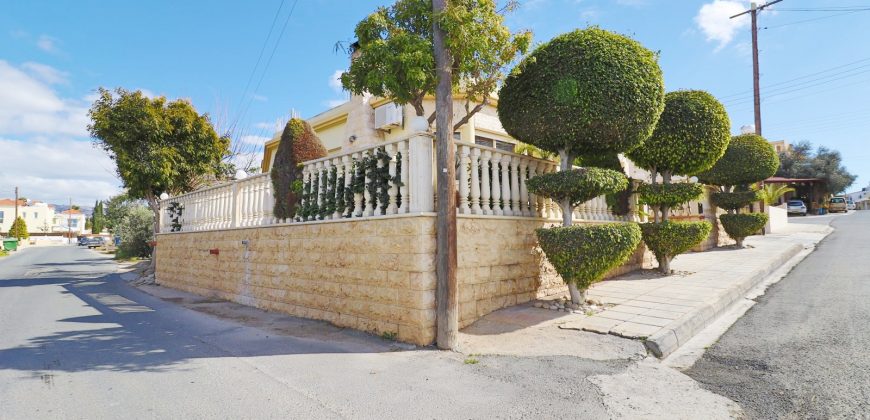 Paphos Emba 4Bdr Bungalow For Sale SKR17509