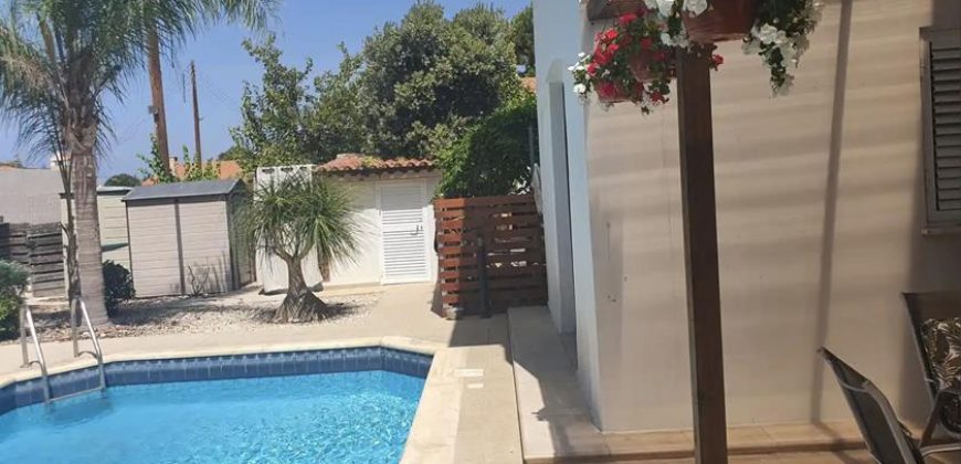 Paphos Emba 4Bdr Villa For Sale VLSJOLAESLV