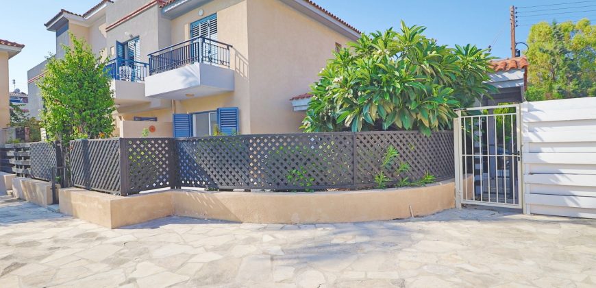 Paphos Kato Pafos – Universal Area 2Bdr Town House For Sale SKR17824