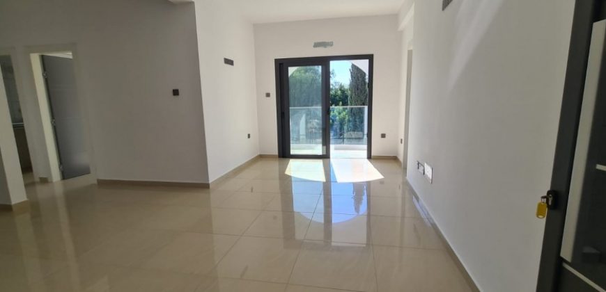 Kato Paphos 2 Bedroom Apartment For Sale BSH40440