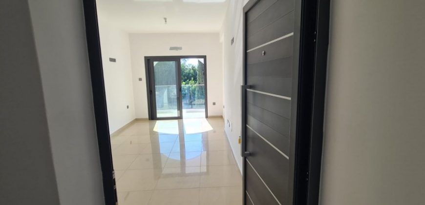 Kato Paphos 2 Bedroom Apartment For Sale BSH40440