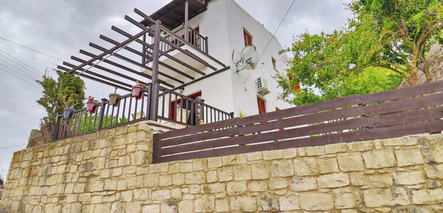 Paphos Kritou Terra 3Bdr Detached Villa For Sale SKR17477