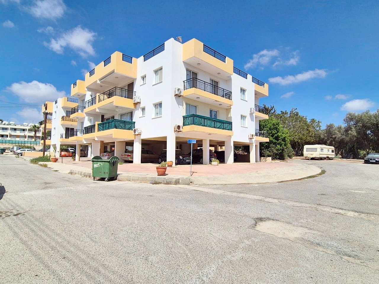 Paphos Mouttalos 2Bdr Apartment For Sale SKR17840A