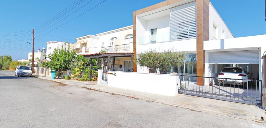 Paphos Pafos Town 4Bdr Town House For Sale SKR17413