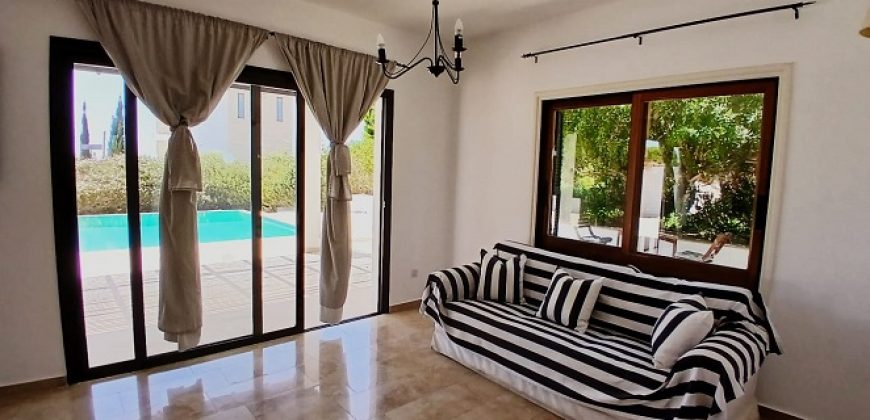 Paphos Peyia 3 Bedroom Villa For Sale MYM10270