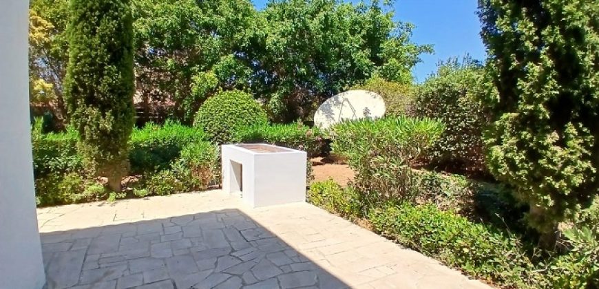 Paphos Peyia 3 Bedroom Villa For Sale MYM10270