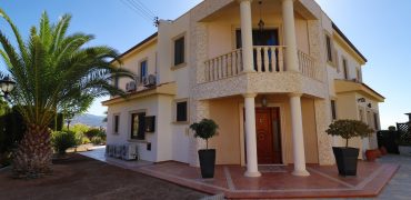 Paphos Peyia 4Bdr Detached Villa For Sale SKR1156