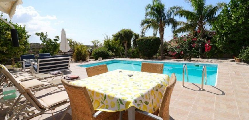 Paphos Peyia Coral Bay 4Bdr Villa Detached For Sale WWR12579