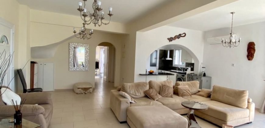 Paphos Peyia Coral Bay 4Bdr Villa Detached For Sale WWR12579