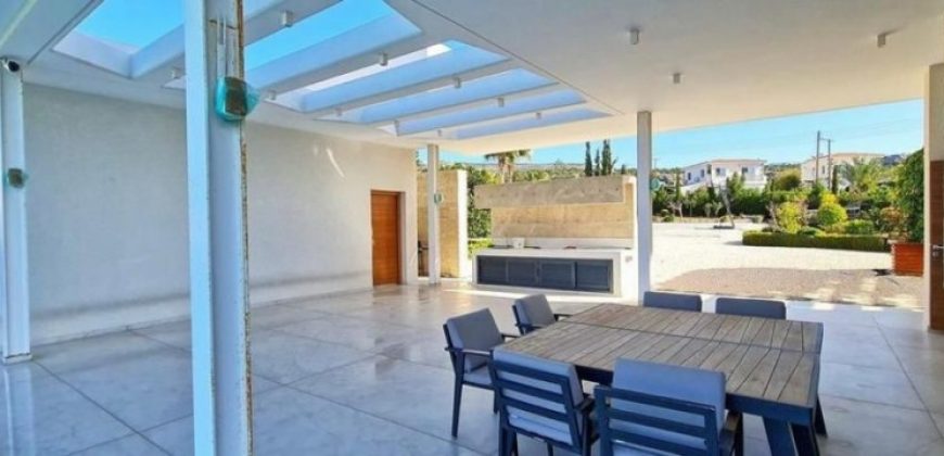 Paphos Peyia Sea Caves 4Bdr Villa Detached For Sale WWR12008