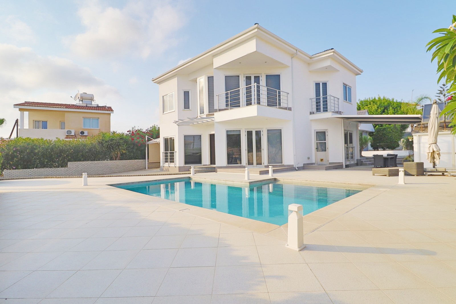 Paphos Sea Caves 3Bdr Detached Villa For Sale SKR17825A