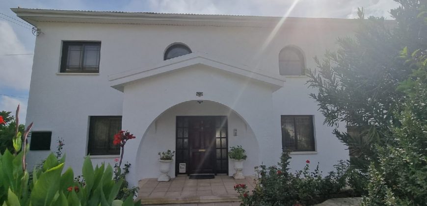 Paphos Tala 6 Bedroom Villa For Sale BC652