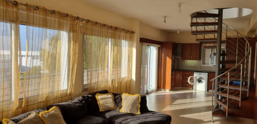 Paphos Town 3 Bedroom Apartment Penthouse For Sale BC656