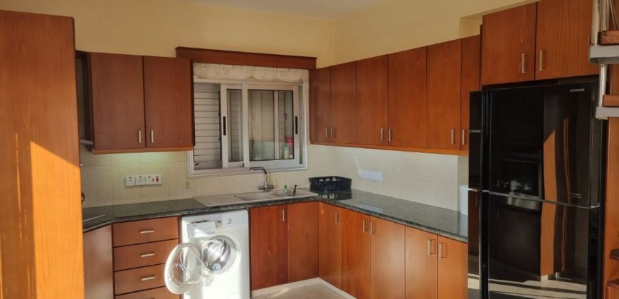 Paphos Town 3 Bedroom Apartment Penthouse For Sale BC656