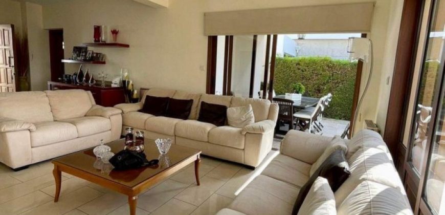 Paphos Yeroskipou 4Bdr Villa Detached For Sale WWR12022