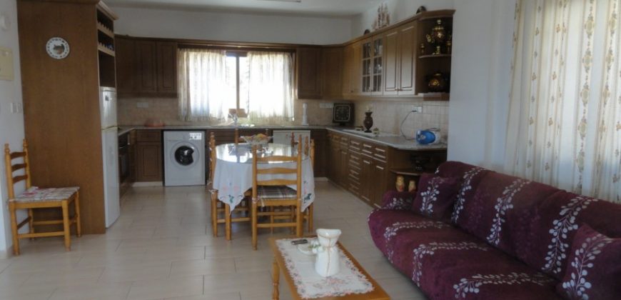 Paphos Yeroskipou 4Bdr Villa Detached For Sale WWR21