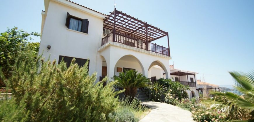 Paphos  4Bdr Villa For Sale PRK36605