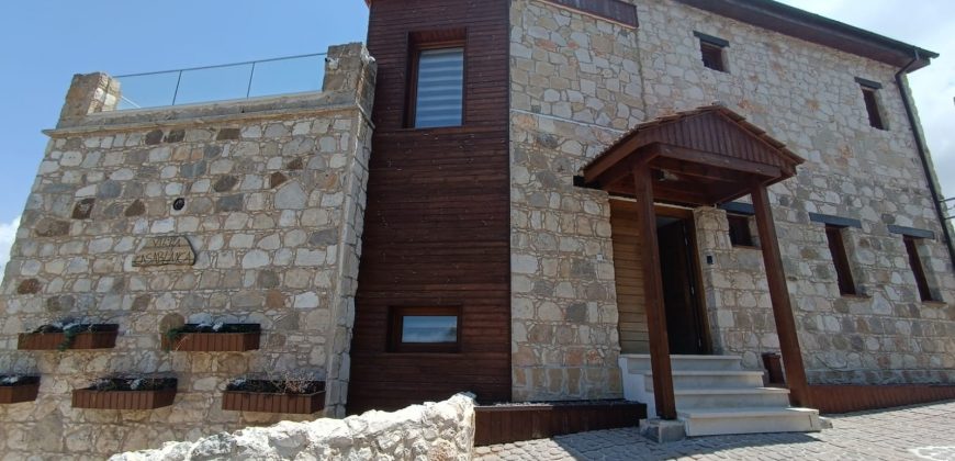 Paphos Agios Dimitrianos 5Bdr Traditional House For Sale PNV22022