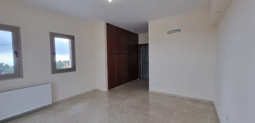 Paphos Akoursos 4Bdr House (Detached) For Sale FCP45210