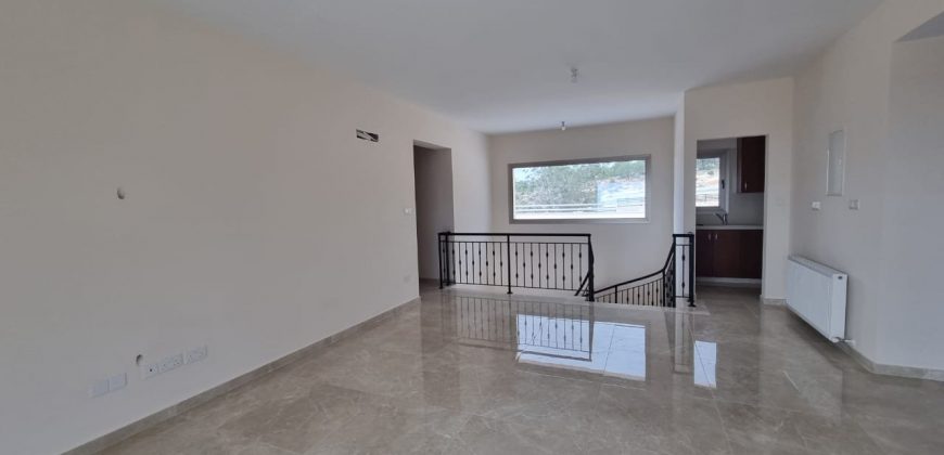 Paphos Akoursos 4Bdr House (Detached) For Sale FCP45210