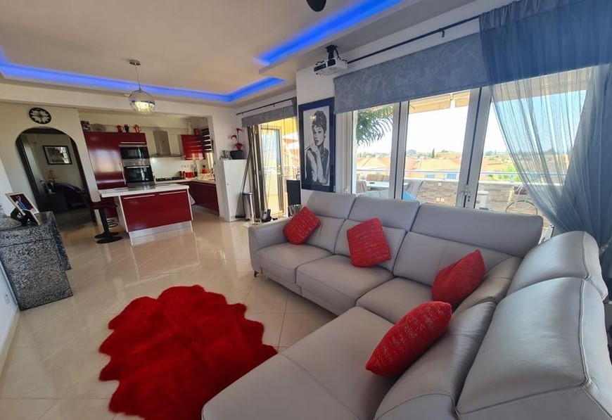 Paphos Anarita 3Bdr Apartment For Sale KTM102360