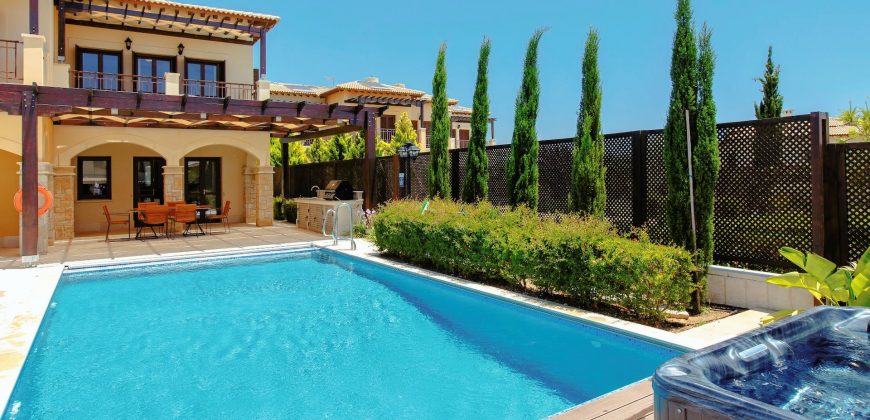 Paphos Aphrodite hills 3Bdr Villa For Sale NGM13584