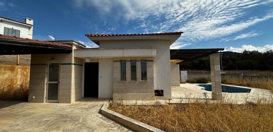 Paphos Argaka 3 Bedroom Villa For Sale MYM26