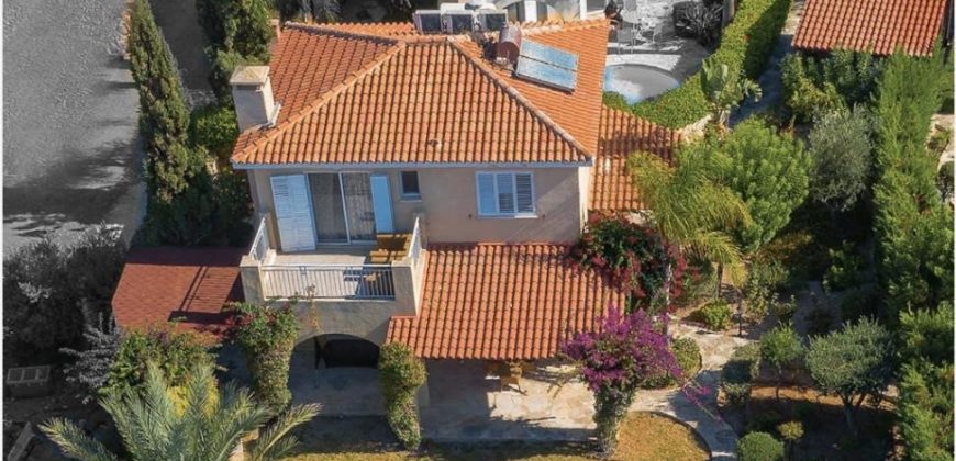 Paphos Argaka 6Bdr House (Detached) For Sale FCP35447